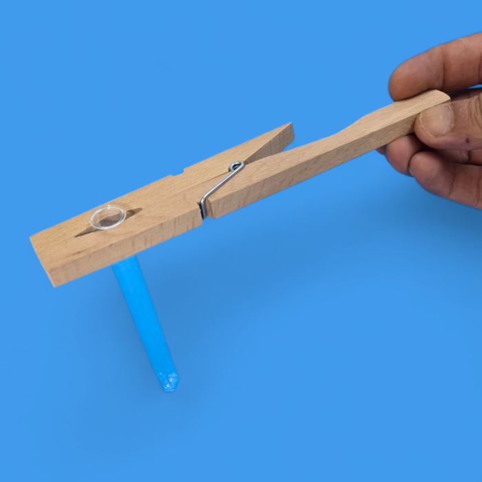 Pince bois pour tubes à essais – Image 2