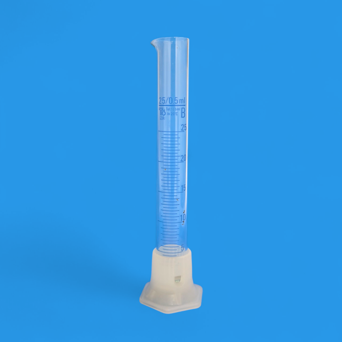 Eprouvette graduée 25ml Classe A Pied Plastique – Image 1